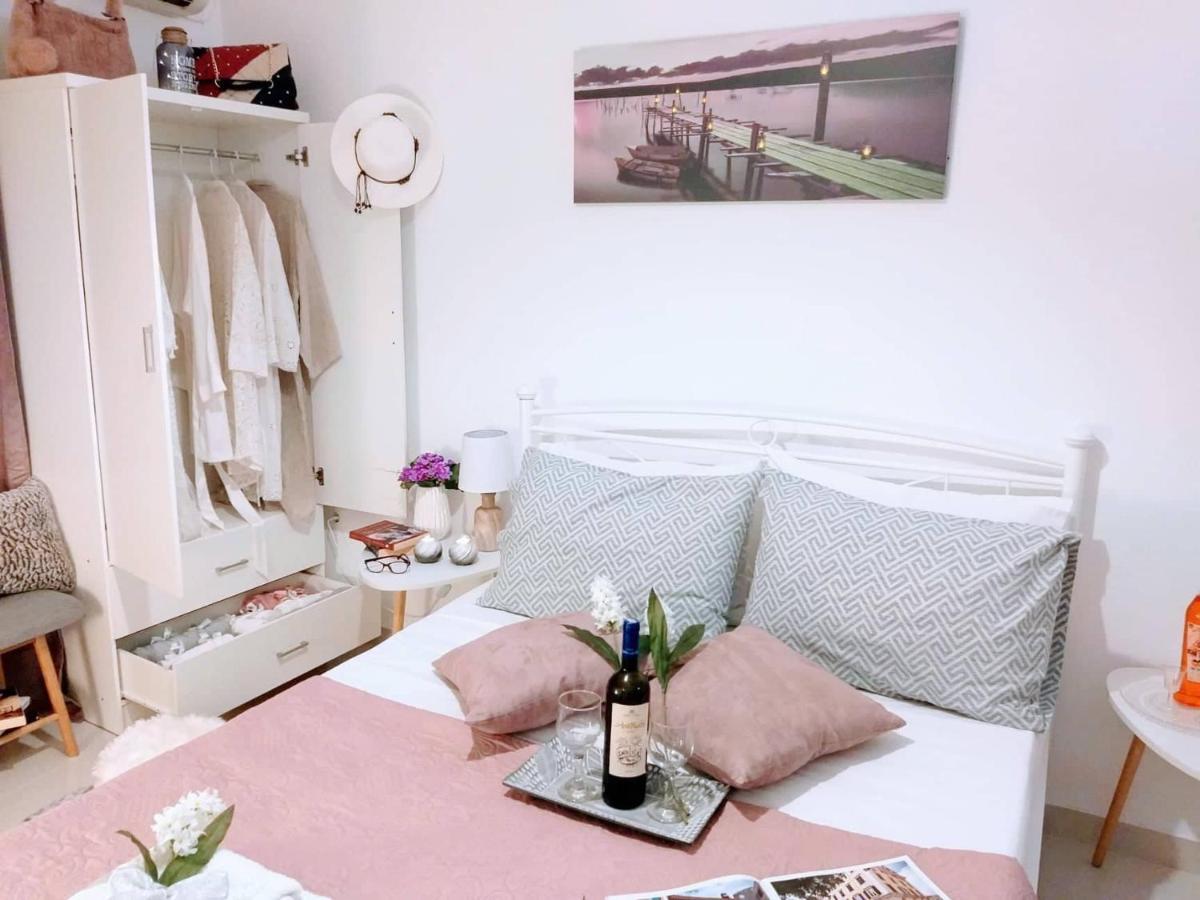 Angelina'S Cosy Apartment In Corfu Town Bagian luar foto
